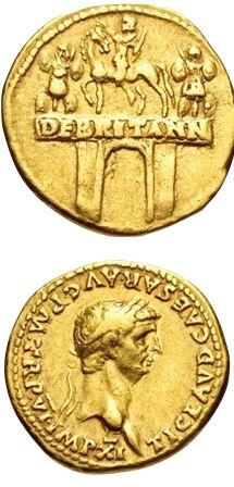 Both sides of a gold coin. One side shows the portrait head of an old man with a large nose, the other shows an arch with a cavalryman on top.